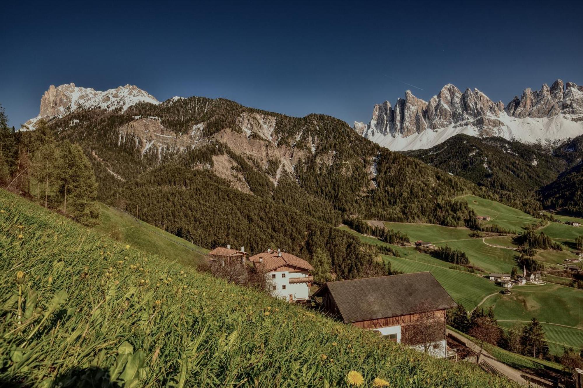 Putzerhof Aparthotel Funes  Luaran gambar