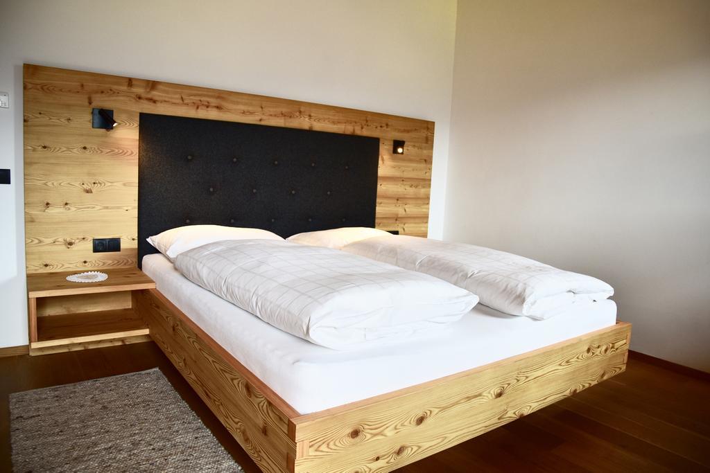 Putzerhof Aparthotel Funes  Luaran gambar