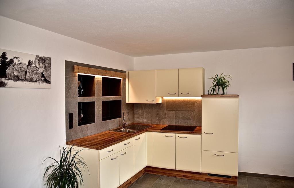 Putzerhof Aparthotel Funes  Luaran gambar