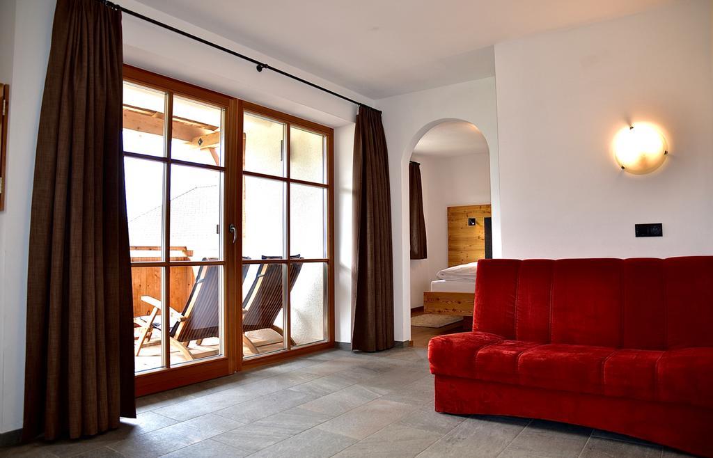 Putzerhof Aparthotel Funes  Luaran gambar